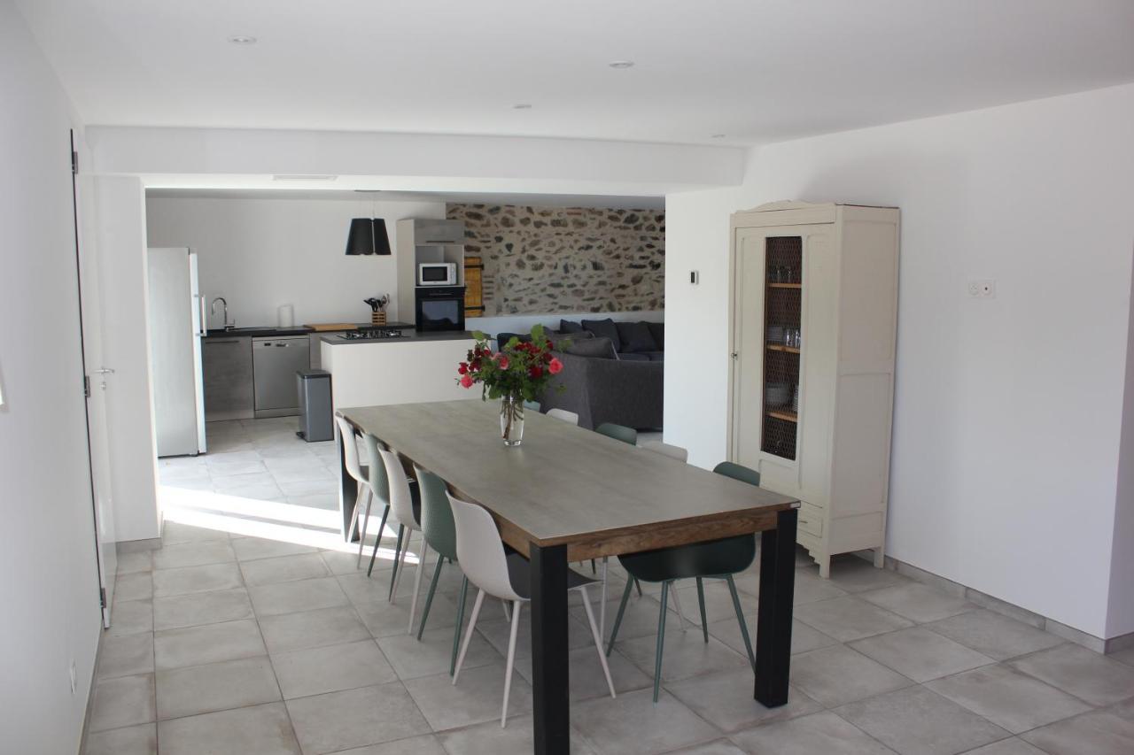 Gite De Charme Pour 10 Personnes Camelas Exterior photo